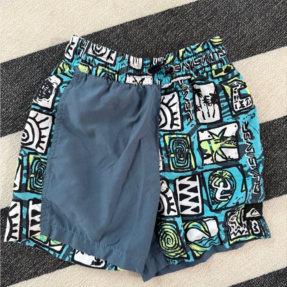 QUICKSILVER SWIM SHORTS 5